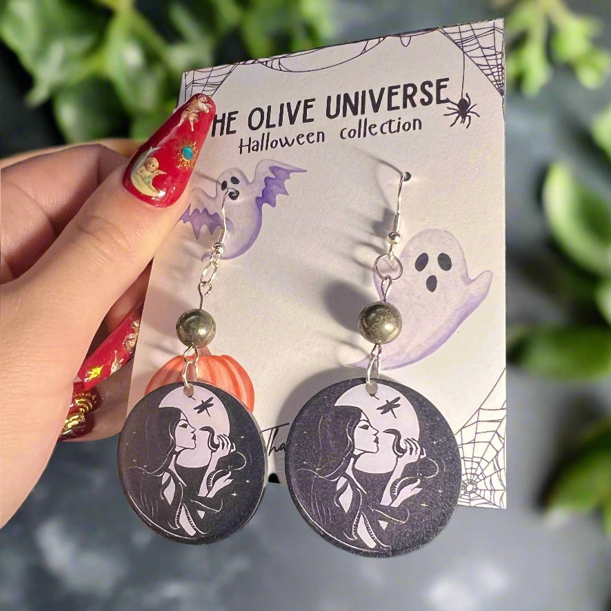 Midnight Veil – Hematite & Silver Mystical Earrings