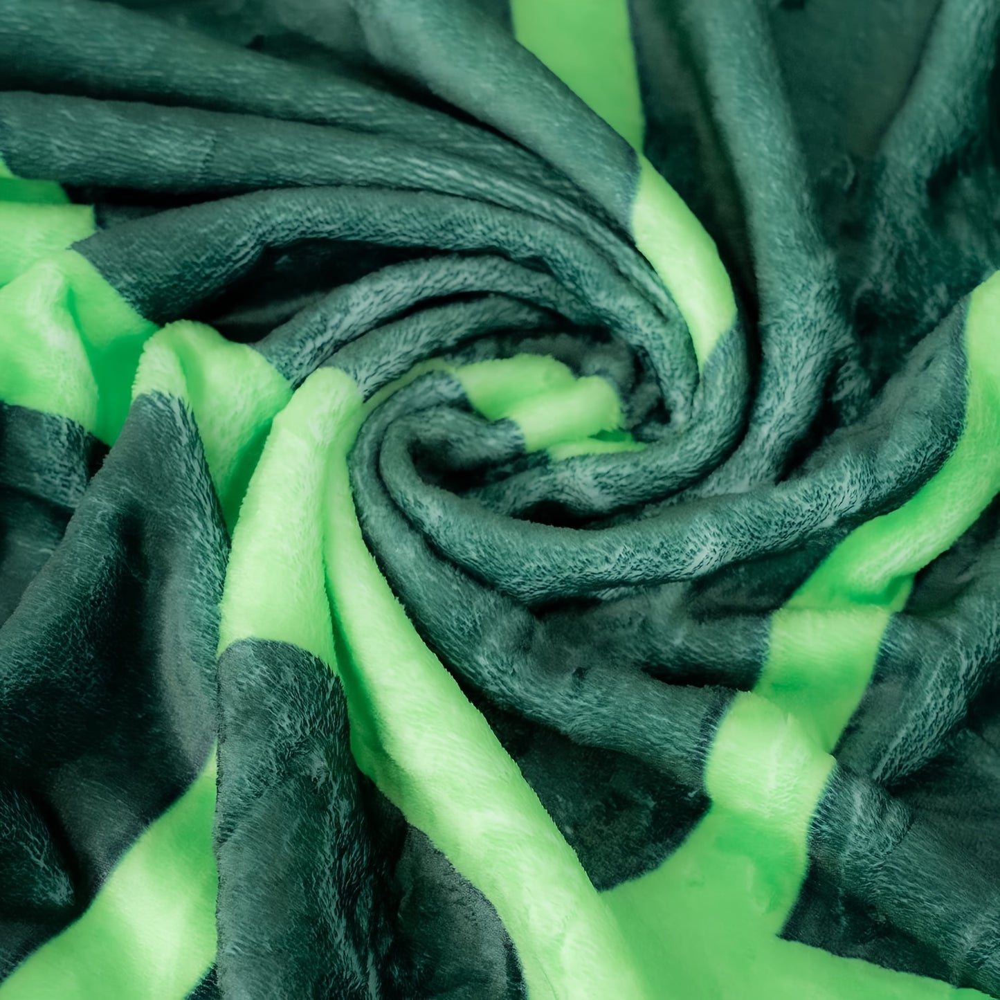 'be with the trees' cozy leaf blanket