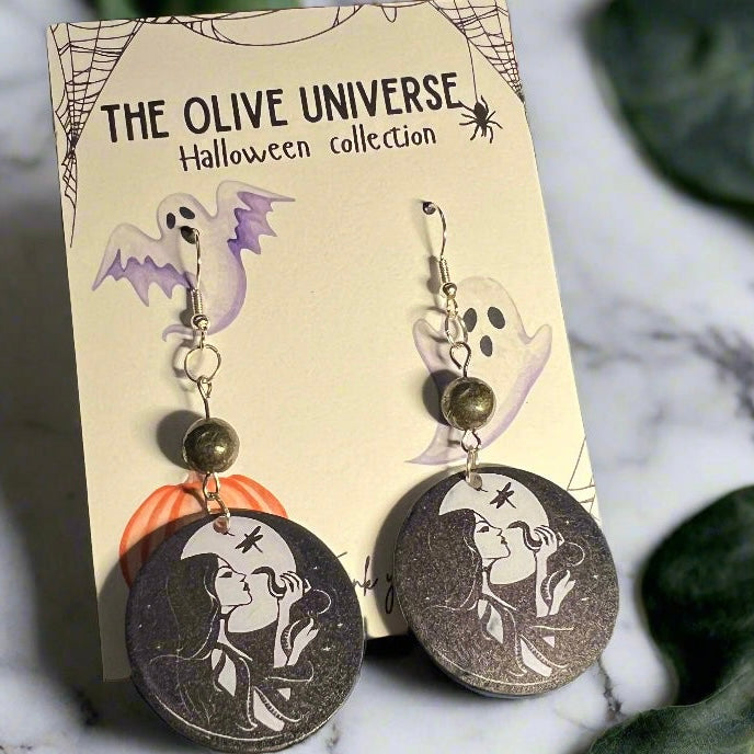 Midnight Veil – Hematite & Silver Mystical Earrings