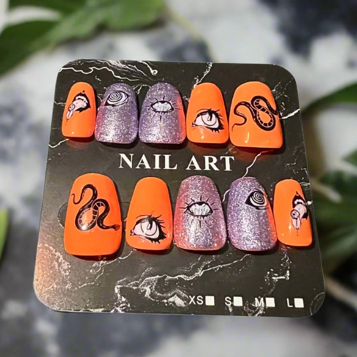 ✨ Rare Horror-Chic Nail Set ✨