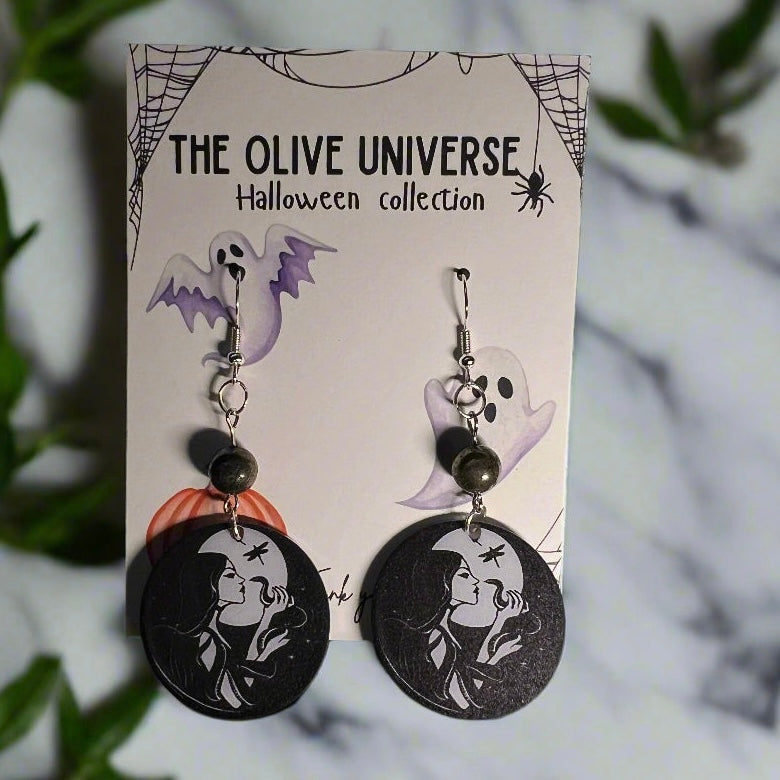 Midnight Veil – Hematite & Silver Mystical Earrings