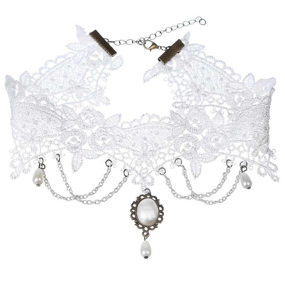 vintage white lace pendant choker