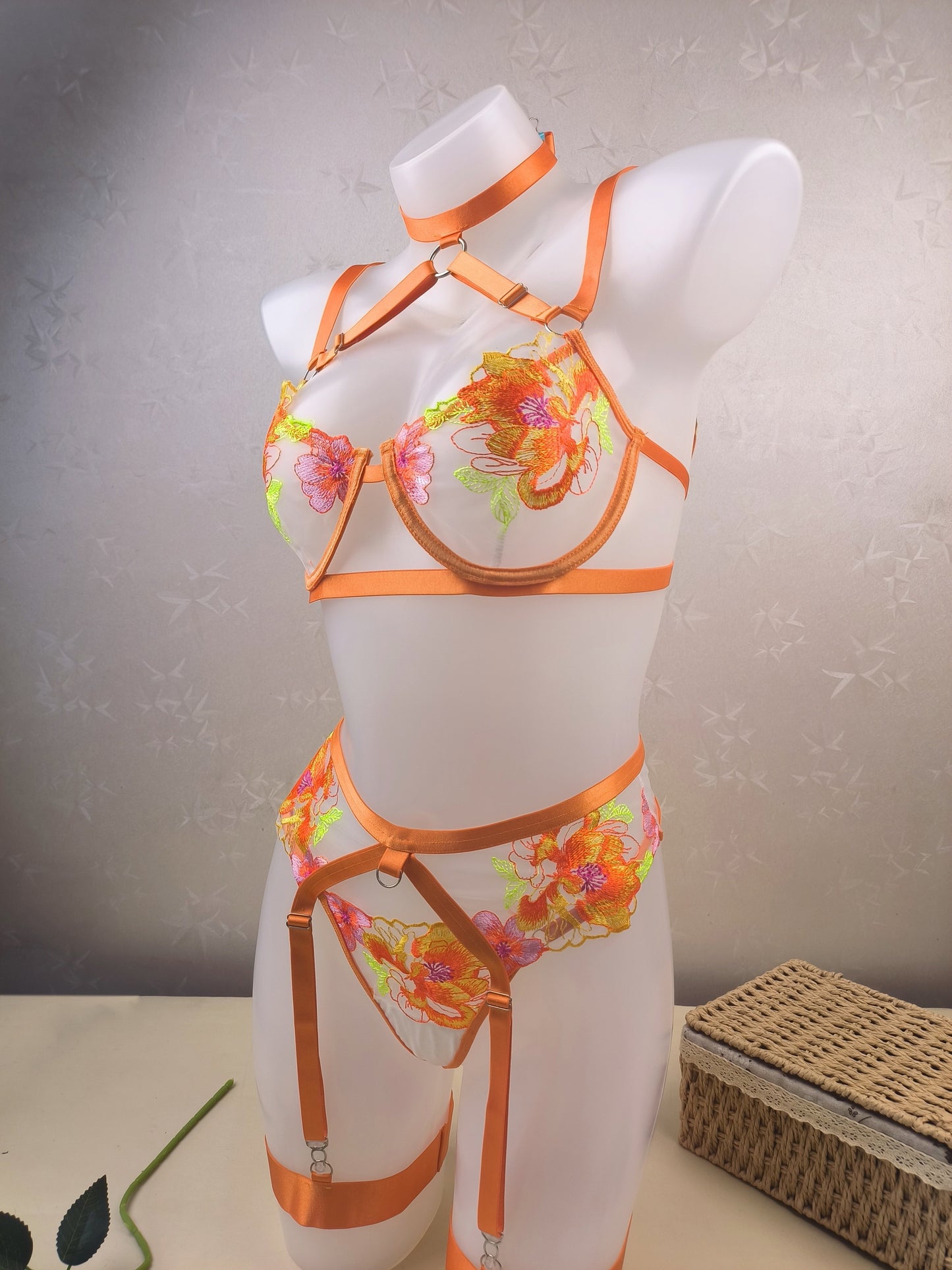 florescent flores lingerie set