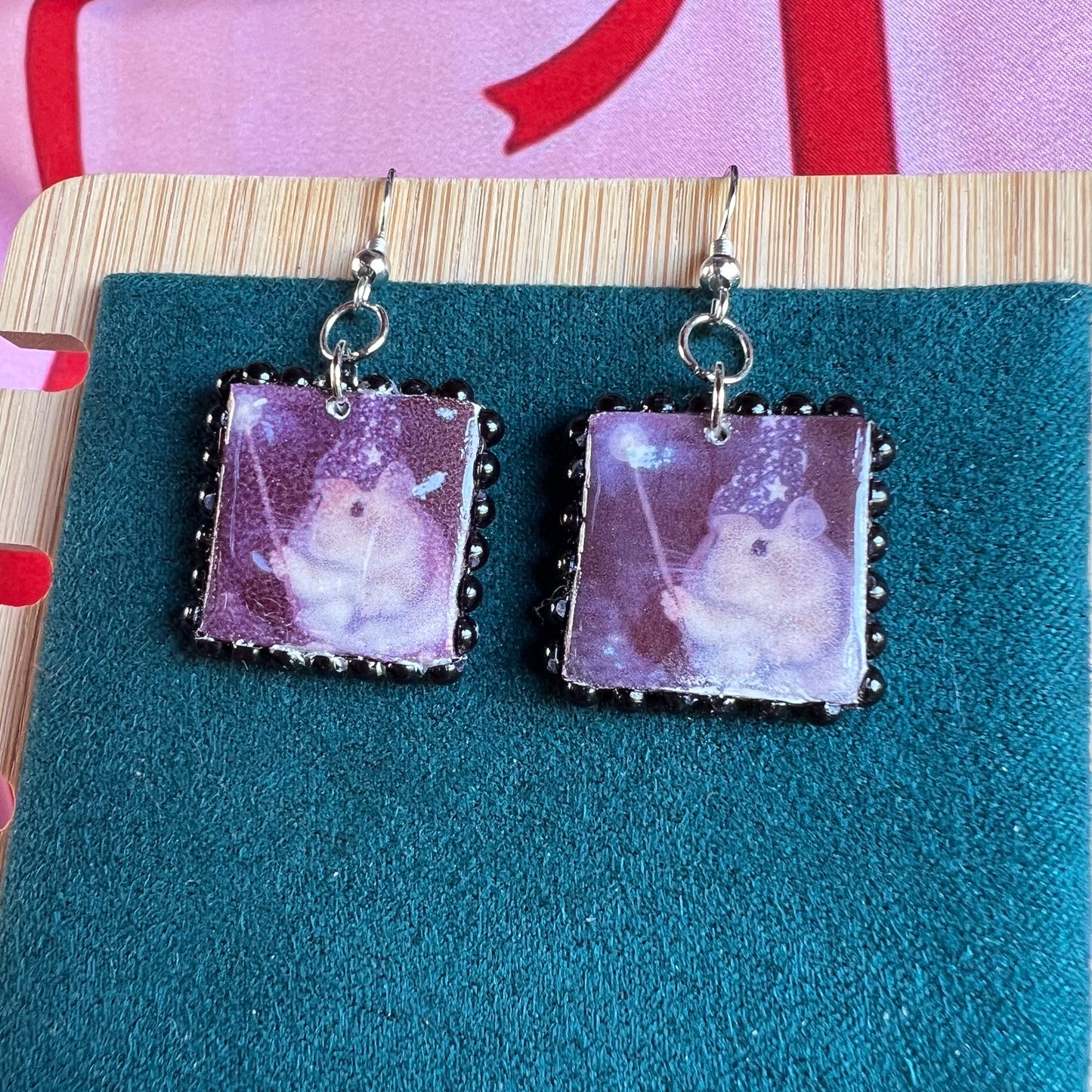 wizard hamster earrings, hamster earrings, handmade polymer clay earrings, polaroid earrings, vintage flash photo jewelry, black pearl earrings, fairycore earrings, indie jewelry, wizardcore jewelry, whimsical earrings, magic earrings, square charm earrings, cute animal earrings, y2k earrings, Olive Made
