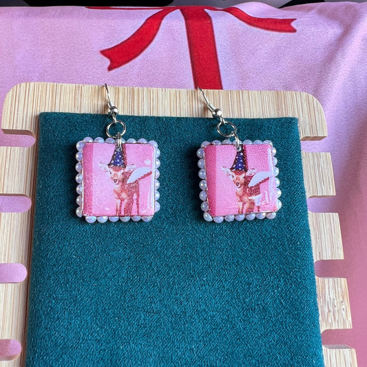 liminal fairy deer earrings, deer earrings, fairycore earrings, y2k earrings, handmade polymer clay earrings, pink earrings, liminal space jewelry, indie earrings, wizardcore jewelry, animal earrings, nostalgic jewelry, flash photo earrings, square charm earrings, Olive Made