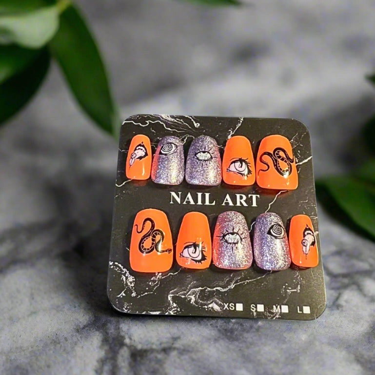 ✨ Rare Horror-Chic Nail Set ✨