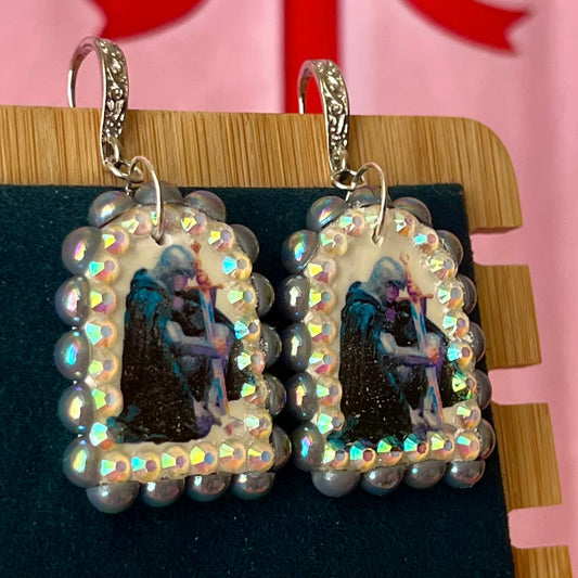 Handmade medieval knight earrings featuring polymer‑clay charms framed with iridescent gray pearls and rhinestones, styled with white‑gold‑plated hypoallergenic hooks—perfect medievalcore, renaissance, and fantasy jewelry.