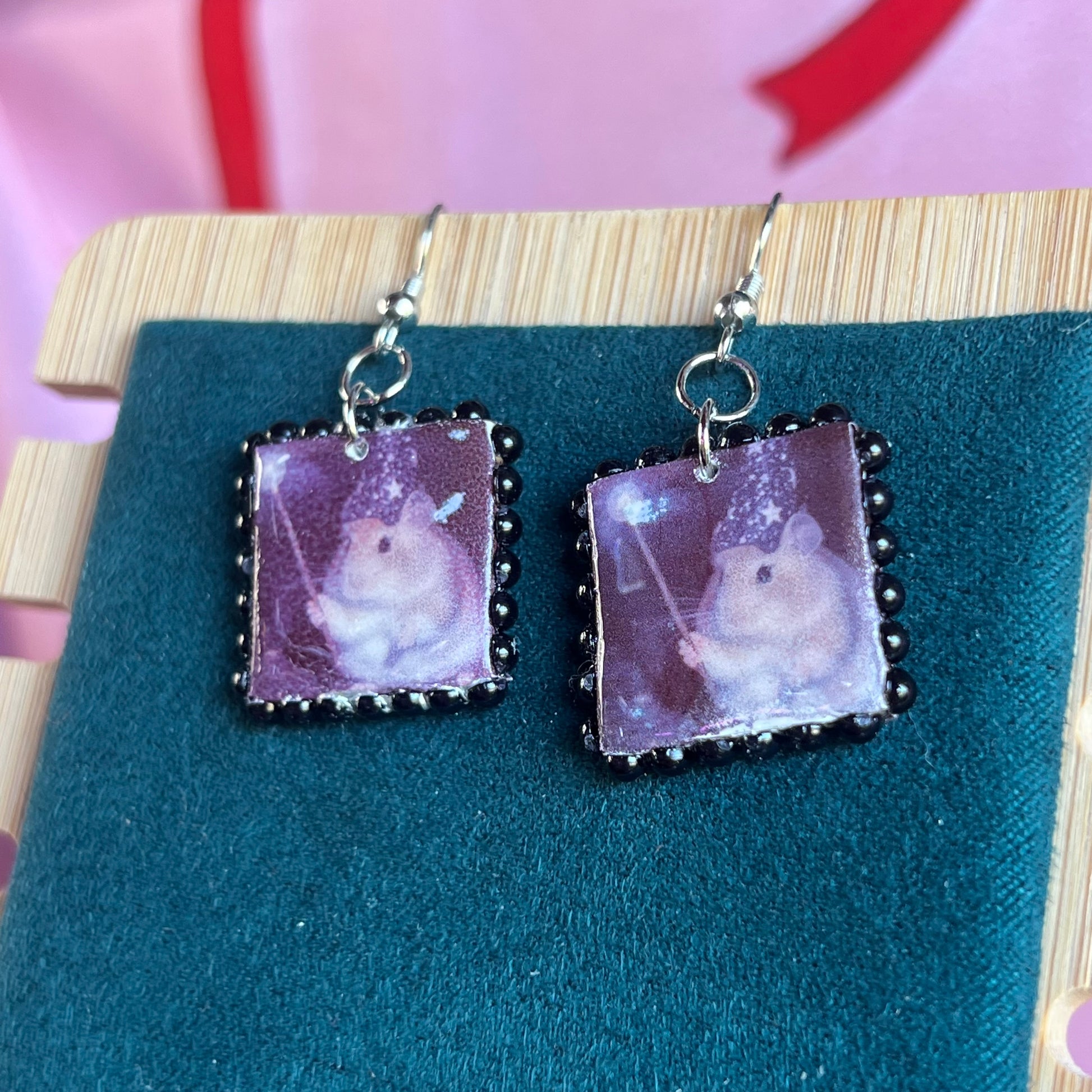 wizard hamster earrings, hamster earrings, handmade polymer clay earrings, polaroid earrings, vintage flash photo jewelry, black pearl earrings, fairycore earrings, indie jewelry, wizardcore jewelry, whimsical earrings, magic earrings, square charm earrings, cute animal earrings, y2k earrings, Olive Made
