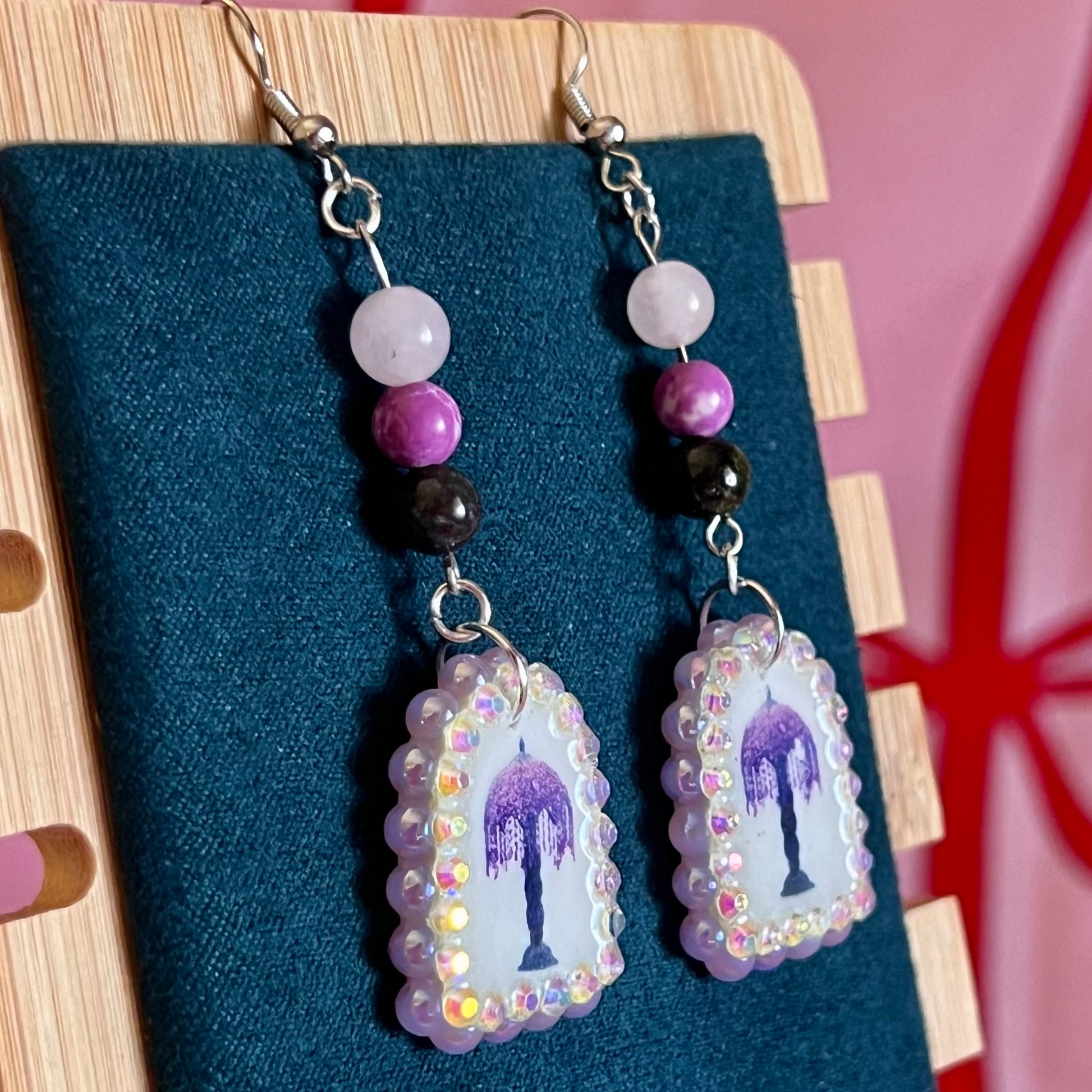 crystal lamp earrings, vintage lamp earrings, lamp charm earrings, rose quartz earrings, purple jasper earrings, indian agate earrings, pearl earrings, lavender pearl earrings, black pearl earrings, rhinestone earrings, fairycore jewelry, gothic coquette jewelry, handmade polymer clay earrings, hypoallergenic earrings, 18k gold plated earrings, statement charm earrings, whimsical jewelry, y2k fairycore earrings, olive made