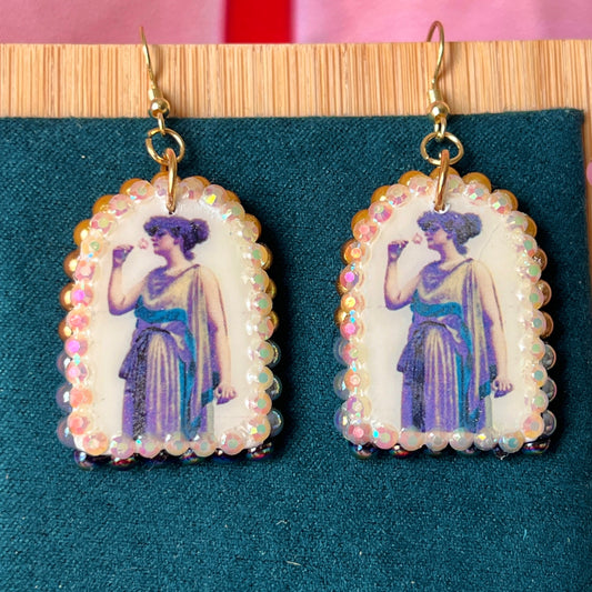 Antique-inspired “Fragrant Rose” earrings featuring handmade polymer‑clay oil‑painting charms bedazzled with a gradient of iridescent pearls and rhinestones, gold‑plated hypoallergenic hooks, and a romantic, vintage‑vibe perfect for coquette, alt‑romantic and vintage‑inspired jewelry lovers.