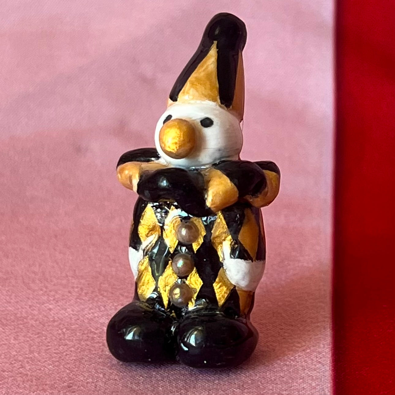 Mini clown friend