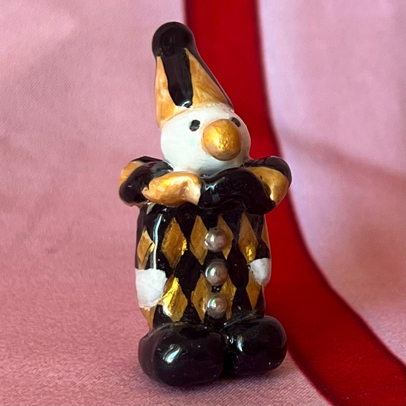 Mini clown friend